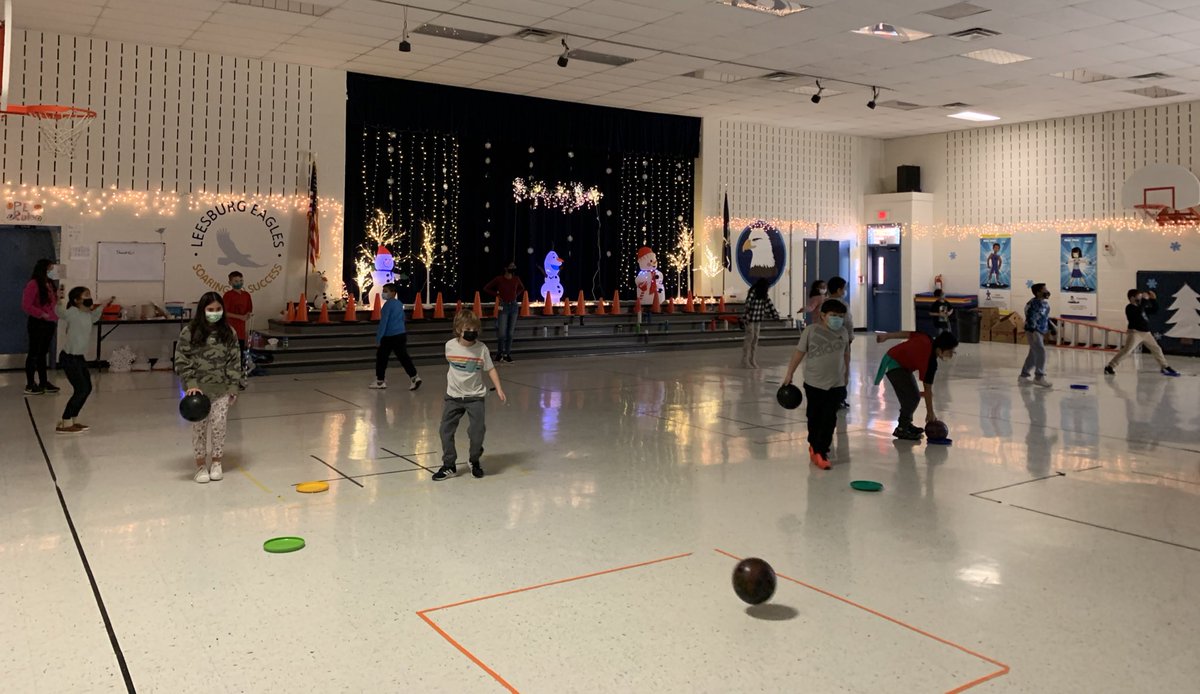 Melanie Curtis tweet media