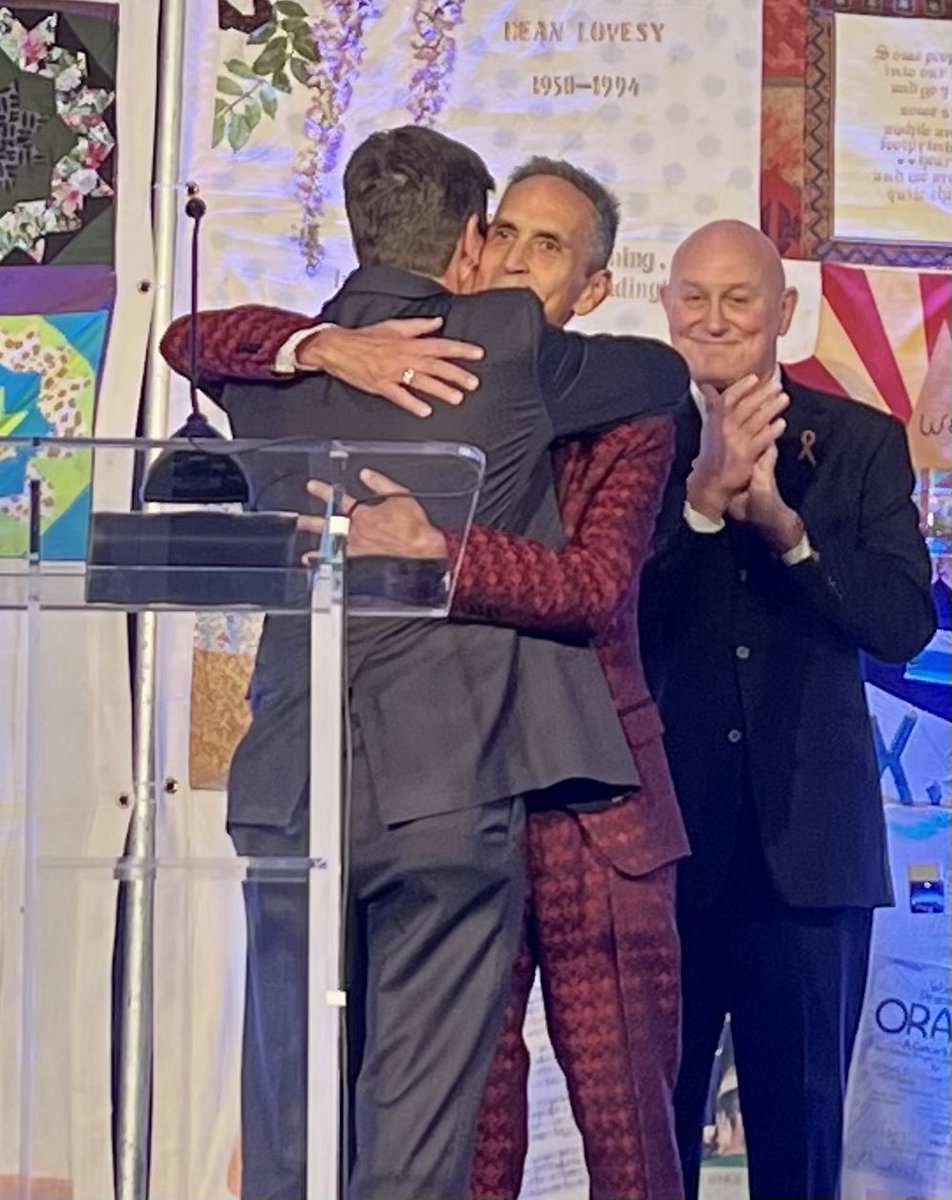 gregstantonaz's tweet photo. This weekend I spoke at the 10th annual #RedBrunch supporting the work of @auntritas helping end the stigma of HIV/AIDS. I presented the Legacy Heart award to the indomitable Glen Spencer, whose leadership continues to help thousands in our community. https://t.co/kwHQ3Lt4RQ