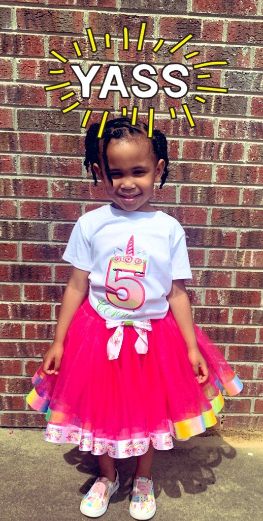 MLProfessional2's tweet image. Showing off my first made birthday outfit. Isn’t she gorgeous?! #smallbusinessowner #Entrepreneur #shopsmall #weryoungcreations #BlackOwnedBusiness #birthdaygirl #Unicorns