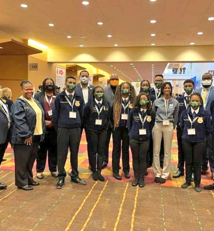 KarlBinnsJr's tweet photo. This past fall has been a busy one! Enjoyed representing @MerckAH at @NationalFFA Convention!
#thescienceofhealthieranimals🐄🐥🐖🐟🐴🐈‍⬛🐕
#agriculture #ffa #merckanimalhealth #merck https://t.co/MQZqjvisMl
