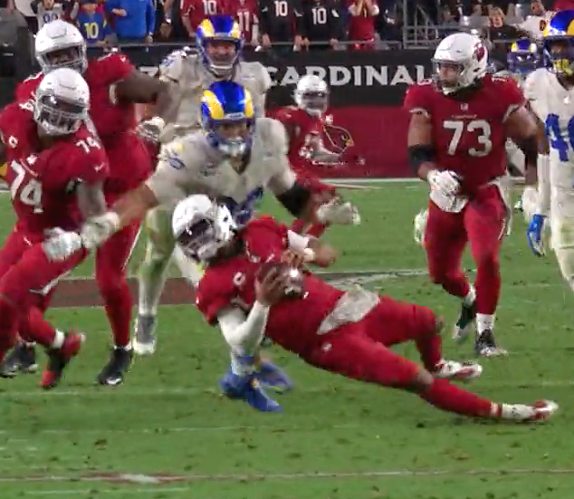 RamsNFL's tweet photo. The first play                The last play  

#ProBowlVote + @AaronDonald97 https://t.co/kKZ3BoDnnk
