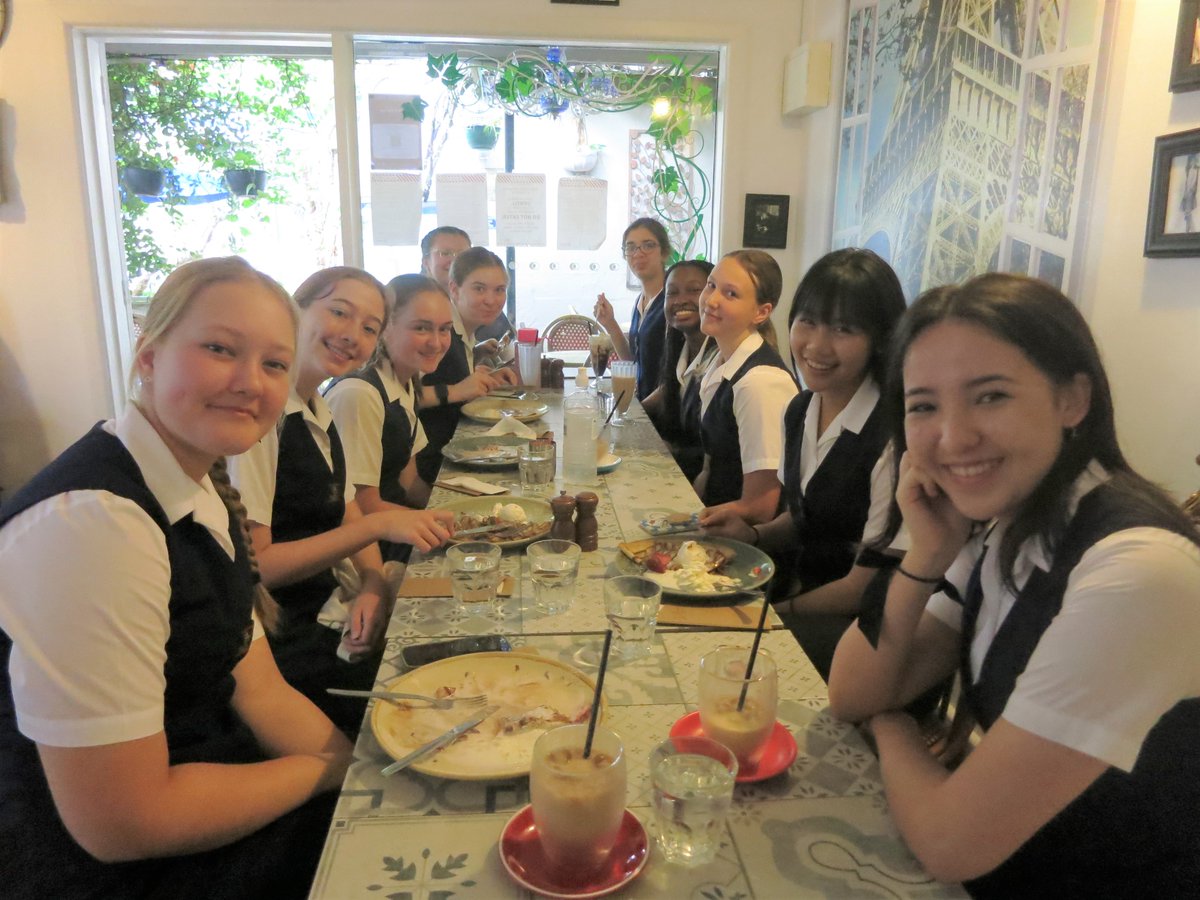 In Term 4, the Years 10, 11, and 12 French classes visited Le Jardin at Main Beach for a French-inspired breakfast experience! 🇫🇷 Crepes, French toast, or a pain de chocolate? There were too many delicious choices! 🥐☕