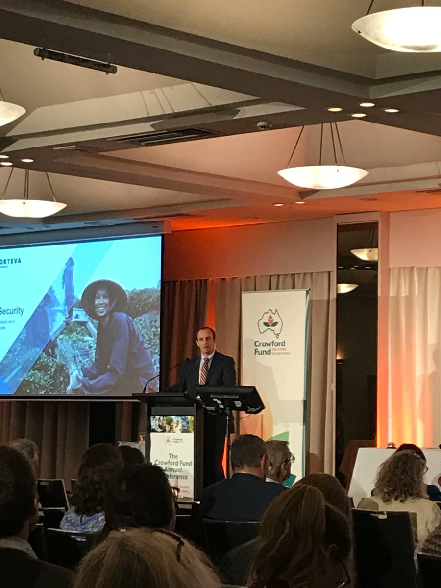 RaidNetwork's tweet photo. Listening to fantastic, optimistic insights from @corteva's Rob Kaan about the importance of shared values, proactive collaboration and the role of young people in tackling agriculture's tough issues #21cfconf https://t.co/RCaTKjXeUx