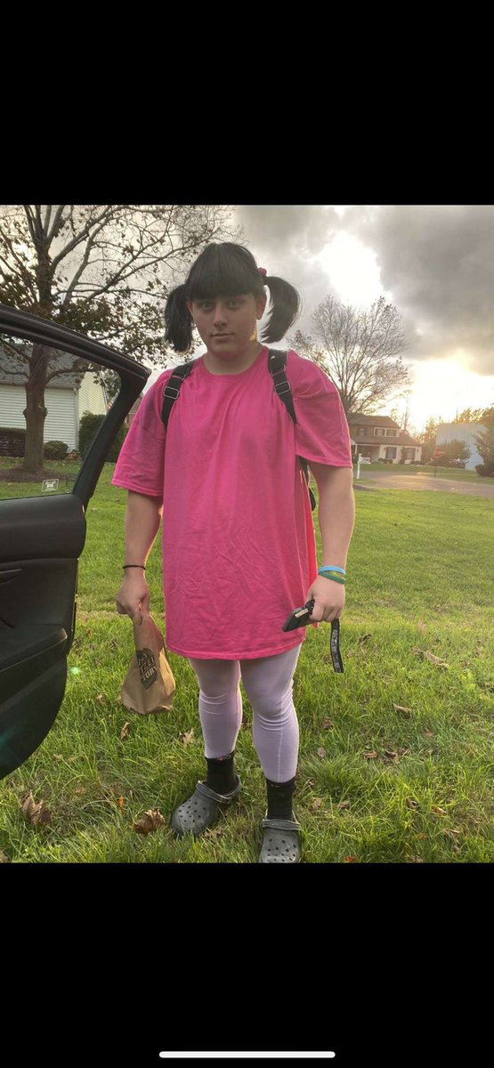 splixyy's tweet photo. Idk how this person is good at cod https://t.co/bXTMMmfNFm