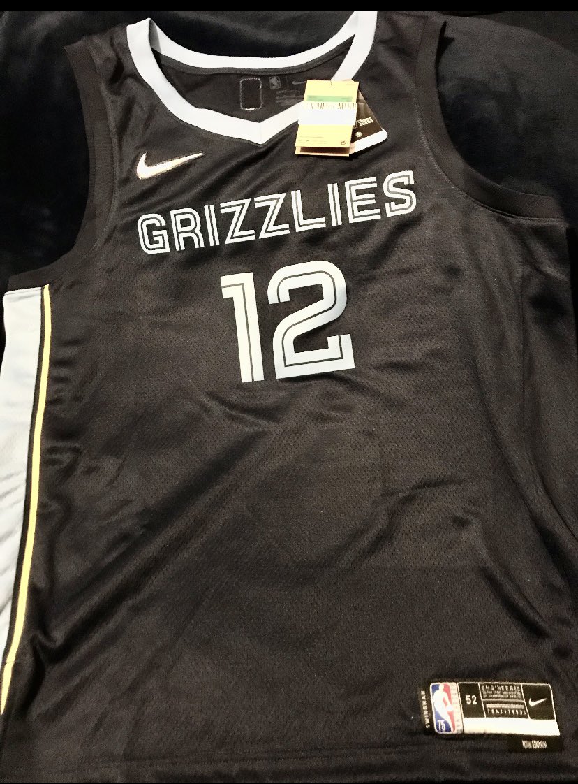 RepullTheLog's tweet photo. @JaMorant This Jersey Ja sent me is BadAss!! Thanks A lot Ja.. #Jas12DaysOfKindness https://t.co/l11AZqZJwo