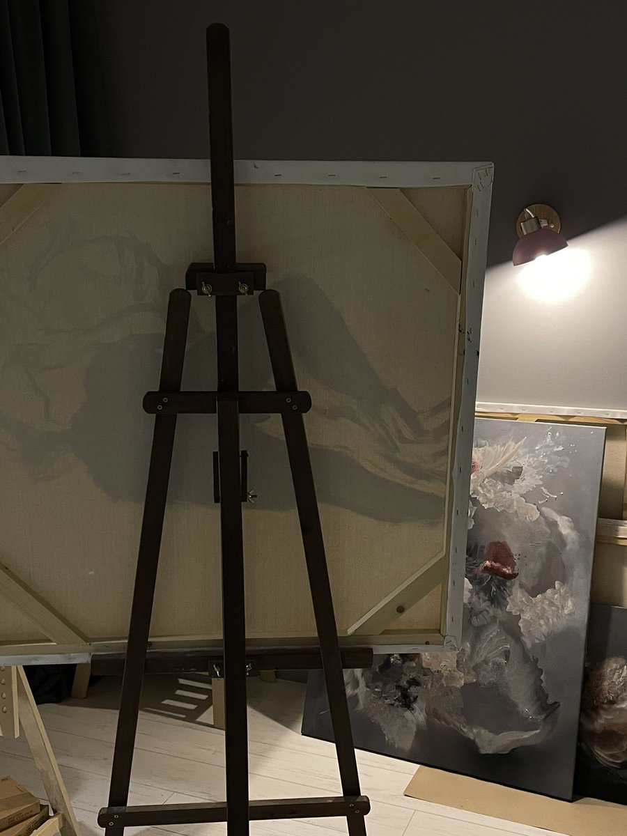 Today I'm painting my nude muse 🤍<a href="/TIMOFEEV39/">TIMOFEEV</a>