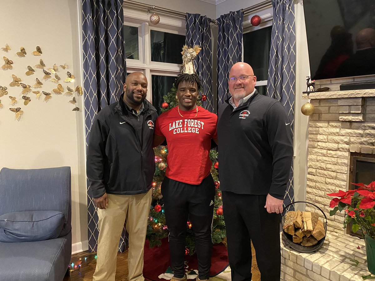 Had a great Home Visit with Lake Forest College.
<a href="/LFC_FOOTBALL/">Jim Catanzaro</a> <a href="/Coach_Butts/">Luke Butts</a> <a href="/EDGYTIM/">Timothy “EDGYTIM” OHalloran</a> <a href="/PrepRedzoneIL/">Prep Redzone Illinois</a> <a href="/wthsfb/">WTHS Blue Devil FB</a>