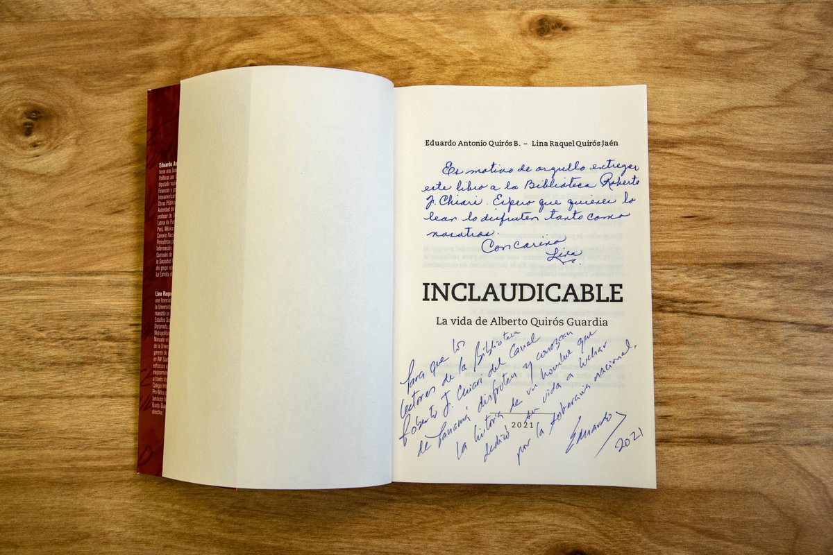 InclaudicableA1's tweet photo. Así fue la dedicatoria que quedó en la 📚 Biblioteca Presidente Roberto F. Chiari del @canaldepanama del libro 

Inclaudicable. La vida de Alberto Quirós Guardia

#UnaVidaUnaHistoria #NuncaClaudicó
@EduardoAQuiros @linaqj https://t.co/n76HcmV2D5