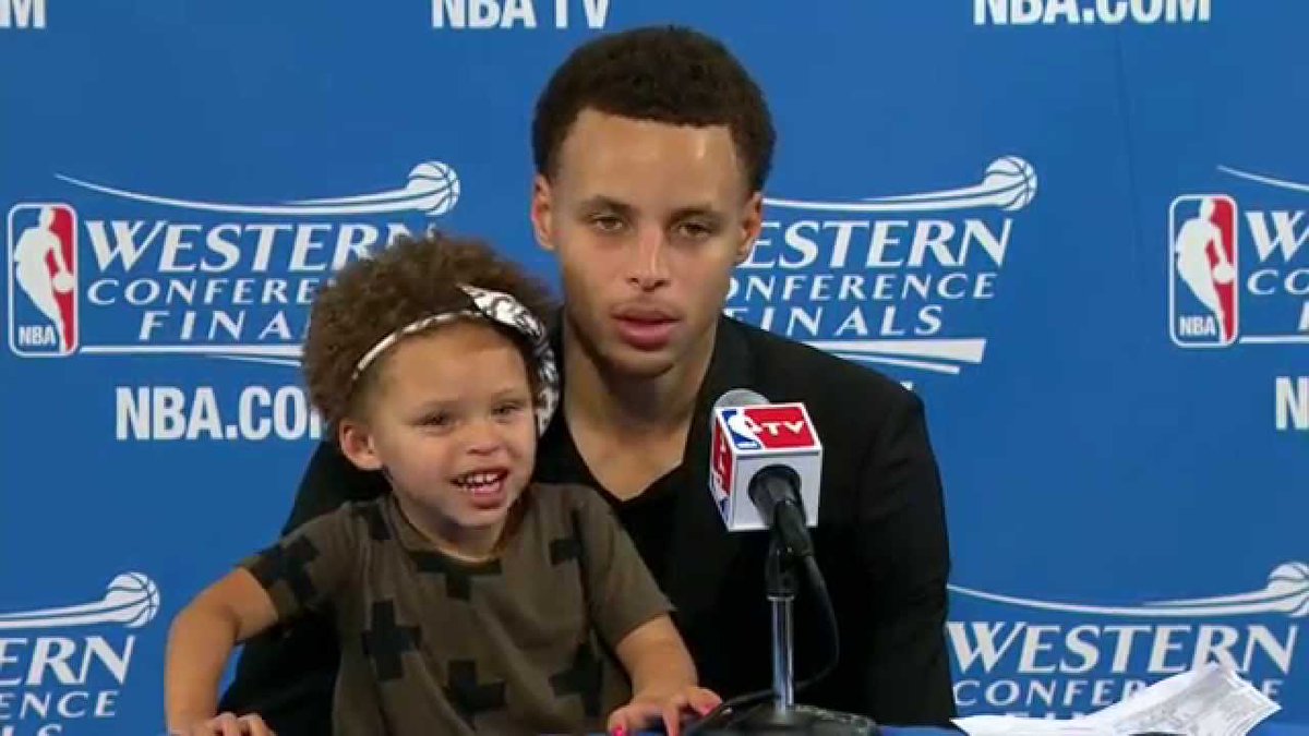 ascottlauer's tweet photo. Who is the real GOAT? Steph or Riley? @goatsocietynft @StephenCurry30 #NFTs #stephcurry https://t.co/8Yyez04yZX