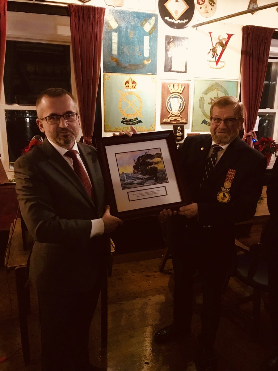 RussianEmbassyC's tweet photo. During his stay in #NL Amb. Stepanov participated in the reception at the @crowsnestnl1 to commemorate the 80th anniversary of the first Arctic convoy, and brotherhood-in-arms of Soviet and NL/Canadian soldiers.
Ambassador presented the picture of #Sibiryakov to the Club. https://t.co/AyP6sB2cLf