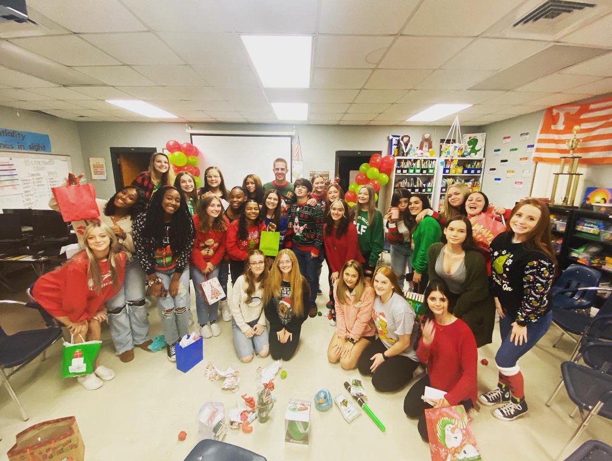 Ridgeview Cheerleading tweet media