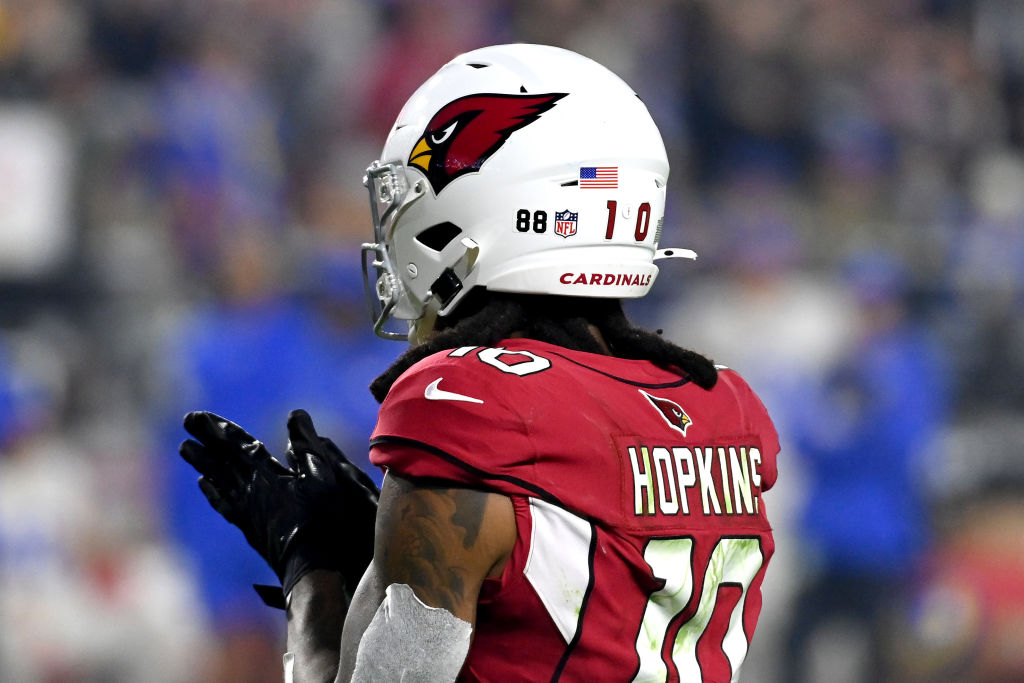ESPNInsights's tweet photo. ESPN's win probability model agreed with the Cardinals decision to go for it:
- Win prob going for it: 14.4%
- Win prob kicking FG: 12.8%

That was DeAndre Hopkins' first drop of the season, snapping a streak of 23 straight games without a drop.

#MNFStats https://t.co/jcWmIHvPv5