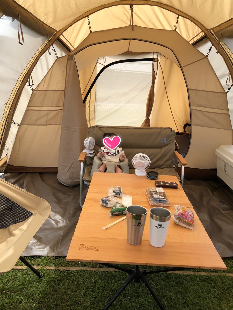 a_chan356camp's tweet photo. #DODジャンボ 
今年の4月に第1子娘誕生👶💓その5ヶ月後に念願のカマボコテント3Mで家族3人で初キャンプが出来ました🏕既に今年5回行っております💓 https://t.co/yKjQYoDALM