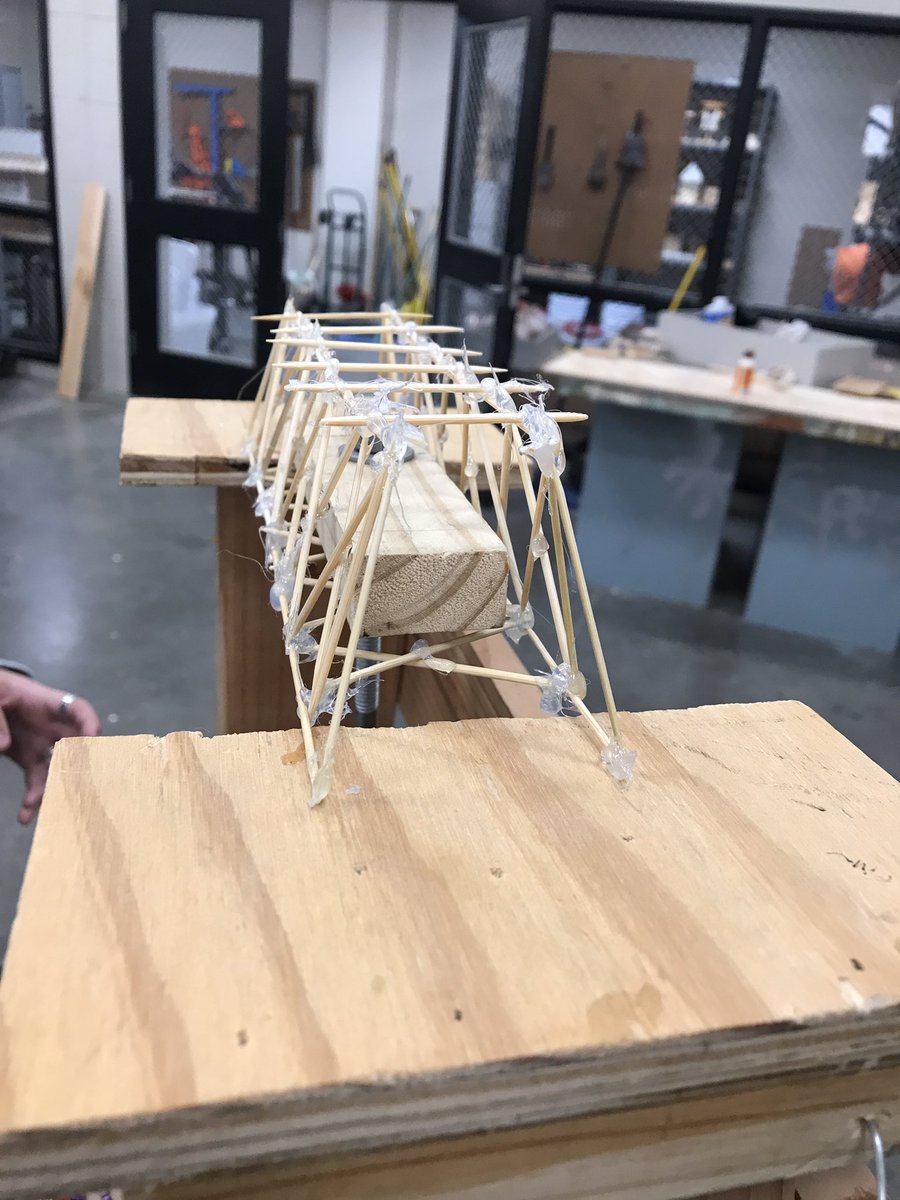 This young lady’s toothpick bridge held 8.54 kg. That’s a WMS record!@HumbleISD_CTE <a href="/HumbleISD_WMS/">Woodcreek Middle</a>