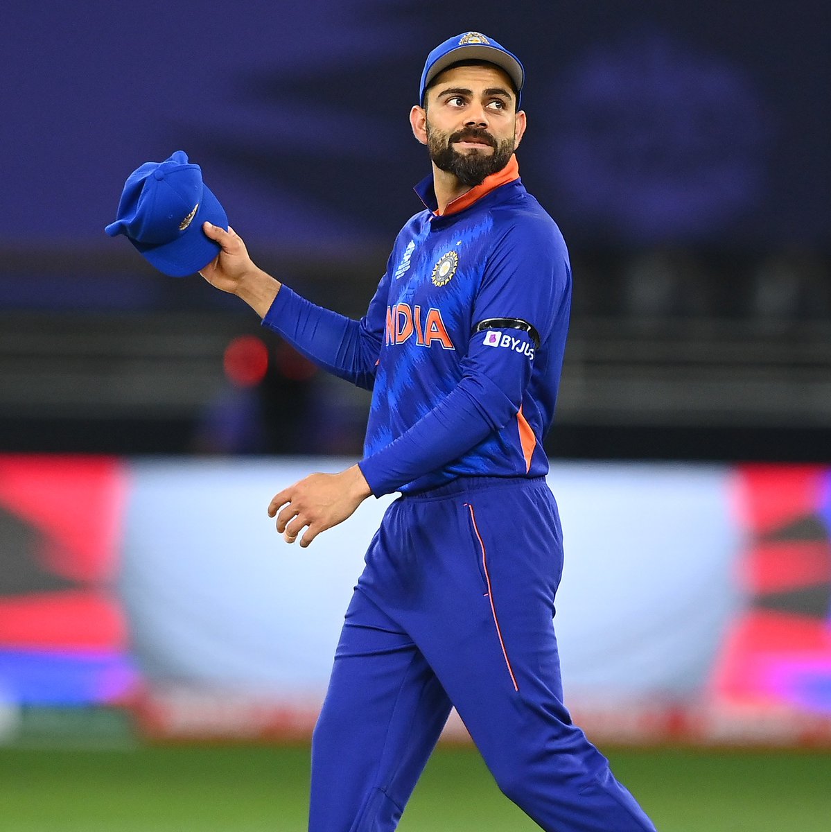 Sportskeeda's tweet photo. According to reports, Virat Kohli won't be available for the ODI series against South Africa.

Reportedly, he had informed BCCI earlier that he would take a break in early January due to his daughter's first birthday.

#India #SouthAfrica #SAvIND https://t.co/XOr4bbbNzB