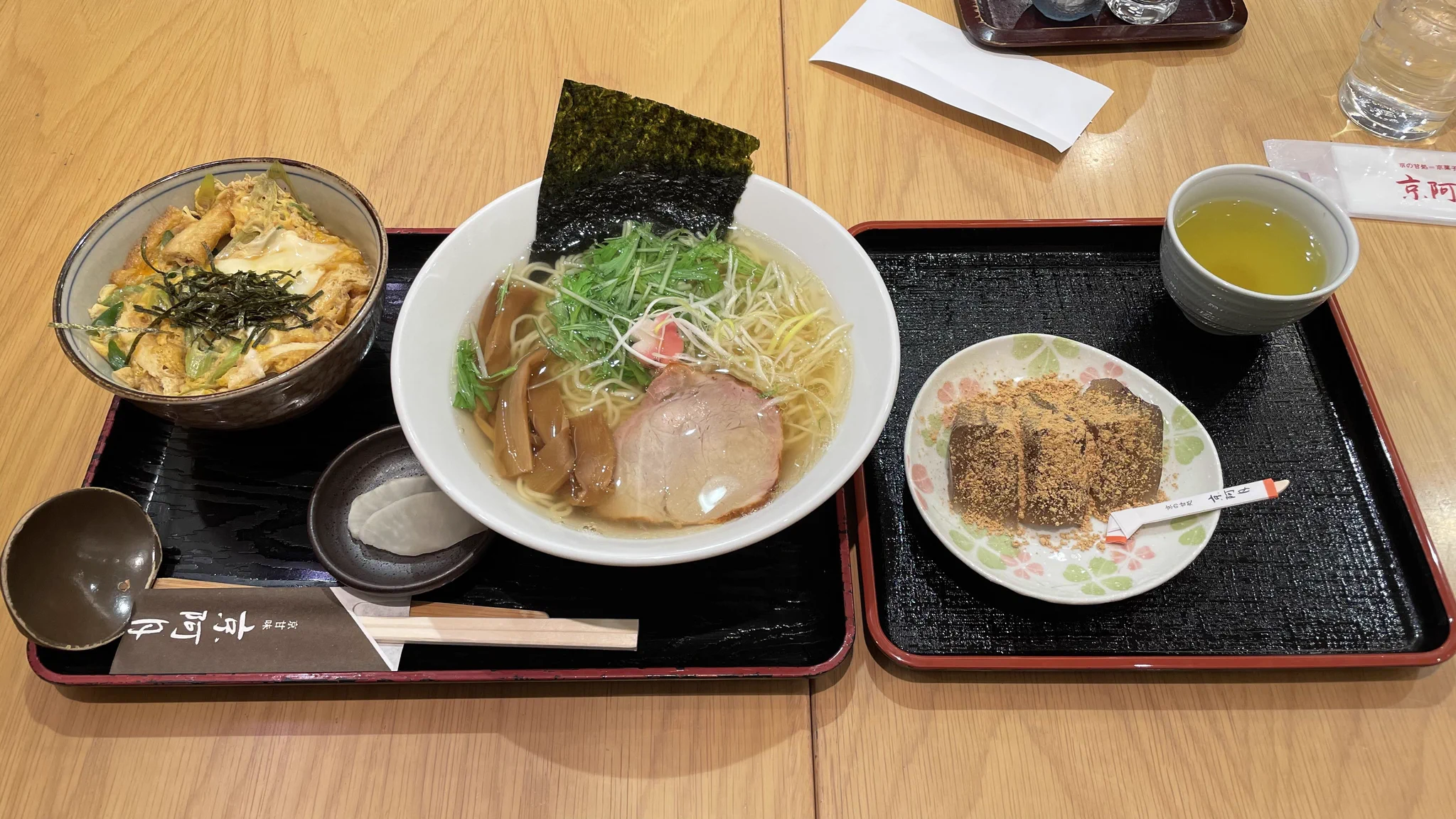 京阿月の白だしラーメンも足さなくてはならない！  