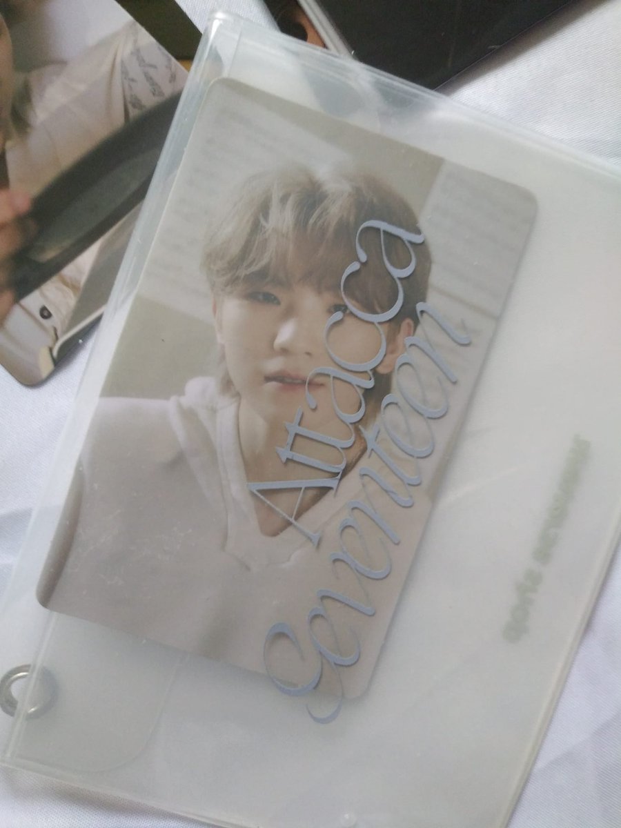 17caratfactory's tweet photo. #1plus1CF_updates
Notice for normal version albums Seventeen Attacca
And Weversehop preorder gifts/pob https://t.co/prQbYE8eJc