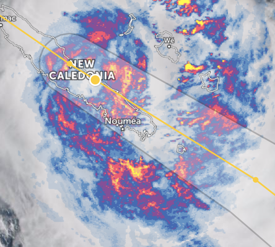 MichaelFieldNZ's tweet image. Noumea, New Caledonia, now getting hammered by #CycloneRuby