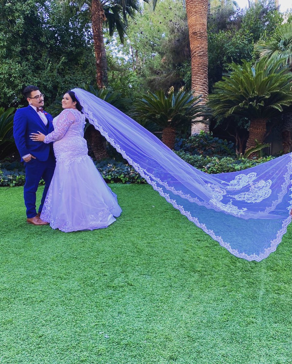 _KimbaLee's tweet photo. Can’t believe it’s already been a month since I married this amazing man 🤍💍 https://t.co/4WYcppFQ91