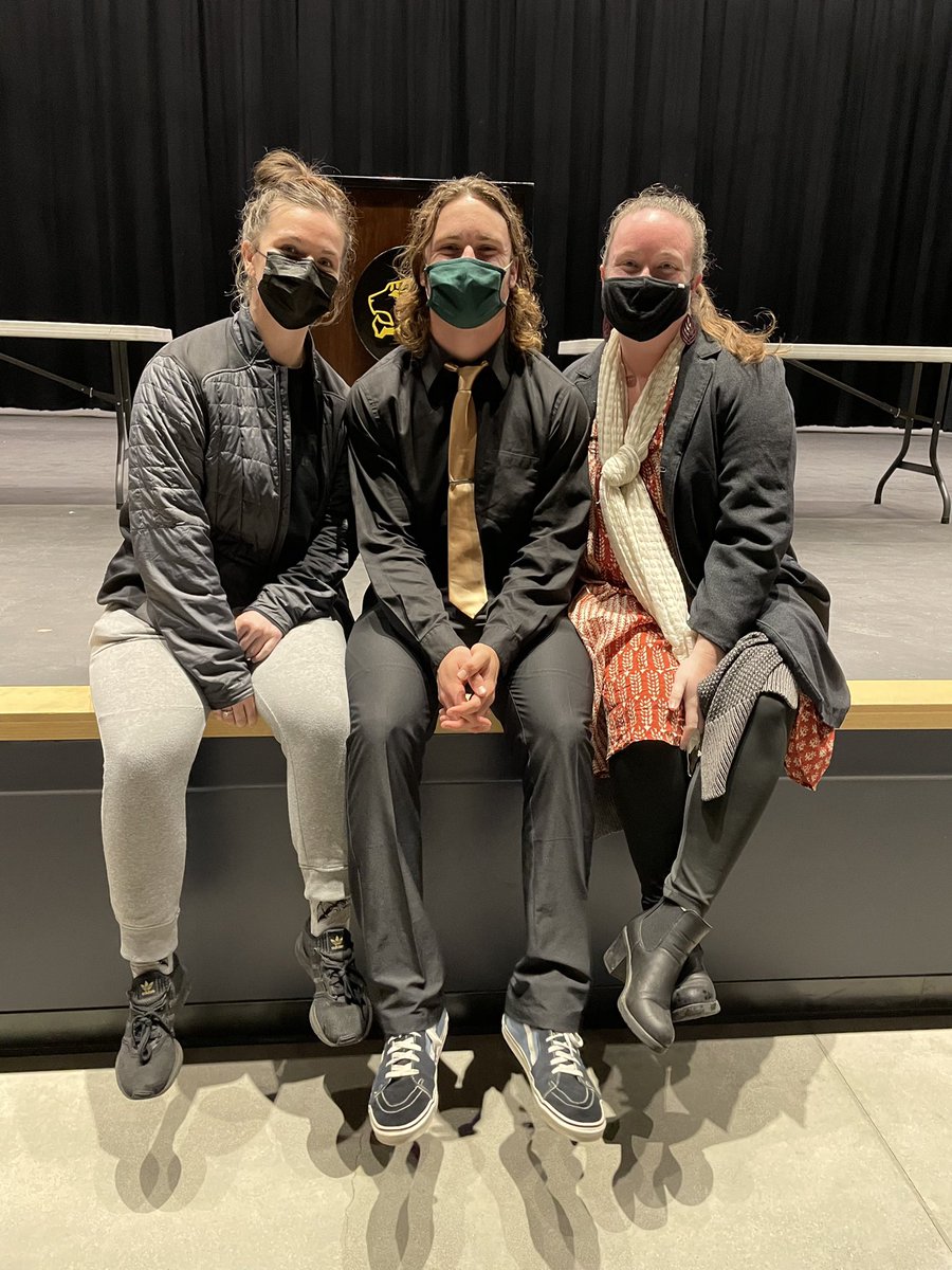 Fifteen years of SLO High Athletics in one pic (almost - just missing Cora)! Congratulations <a href="/DevaneyRory/">Rory Devaney</a> for being named Football Team MVP, League Defensive Player of the Year, SLO County Player of the Year, and Co-Offensive Player of the Year! <a href="/bridget_devaney/">bridget devaney</a> @NewspaperSLOHS