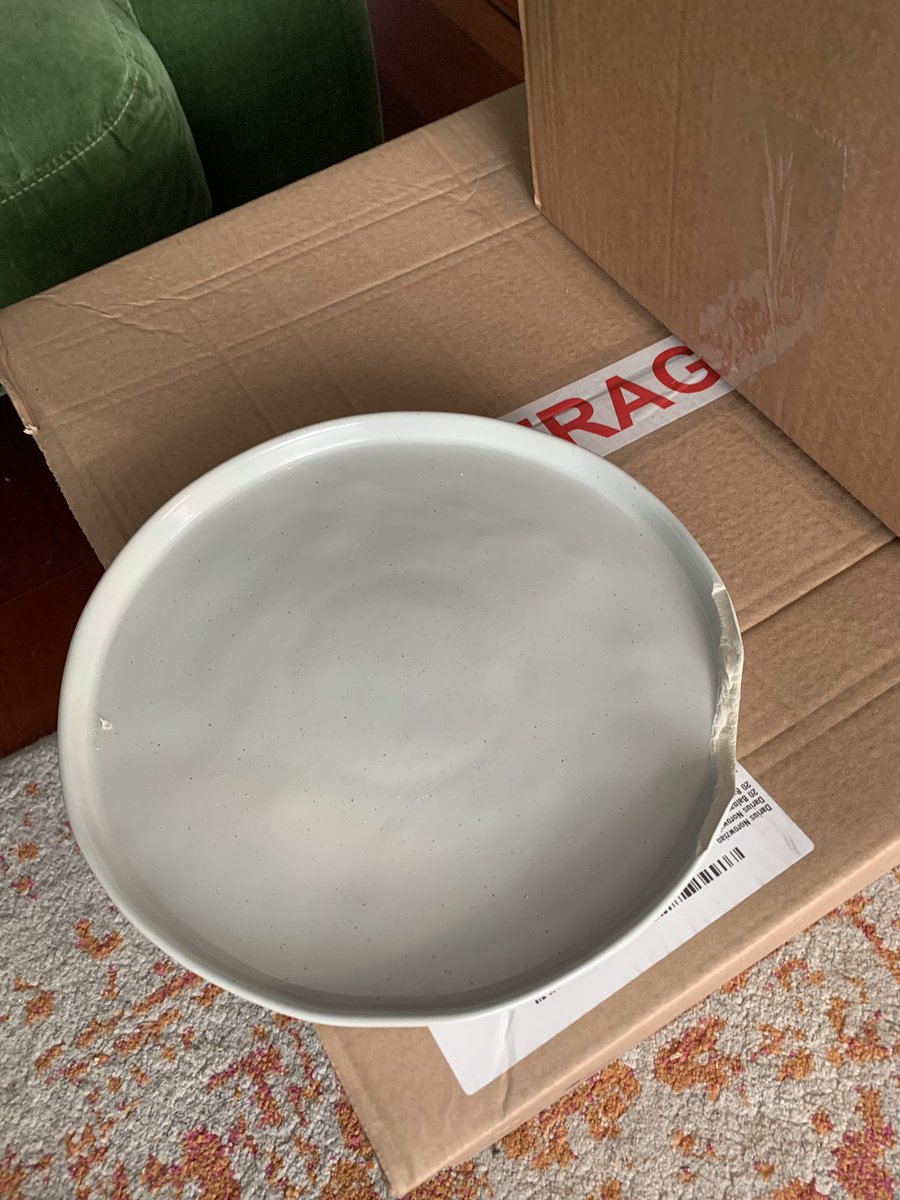 dn_1001's tweet photo. @coxandcoxuk A whole box of plates got delivered completely smashed. How do I speak to you about this and what can I do? Is this the service you consider acceptable???? ‘Give us your money, we’ll give you a box of smashed plates, oh and you can’t do anything about it!’ Deplorable service. https://t.co/2QcuLoD5jl