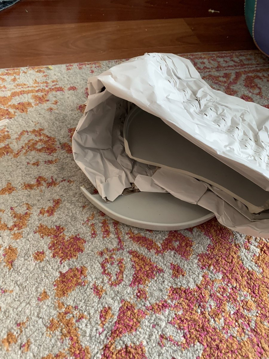 dn_1001's tweet photo. @coxandcoxuk A whole box of plates got delivered completely smashed. How do I speak to you about this and what can I do? Is this the service you consider acceptable???? ‘Give us your money, we’ll give you a box of smashed plates, oh and you can’t do anything about it!’ Deplorable service. https://t.co/2QcuLoD5jl