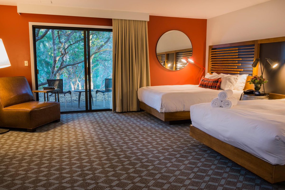 visitsantacruz's tweet photo. PSA: Locals who are under evacuation orders due to flooding, @ChaminadeResort is extending an exclusive 50% saving to evacuees.
Book Online: https://t.co/eU6ALnaBWO
Use Code: EVACUEE
Call: 831-475-5600 & mention "EVACUEE" rate
#commUNITY #SantaCruzStrong #SCCCommunity https://t.co/oLGJKg36WN