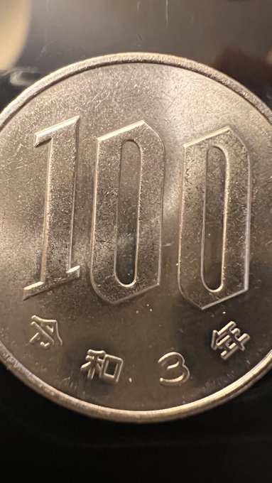 すごいねiPhone 13Pro MAX
ここまで接写できる(`・∀・') 