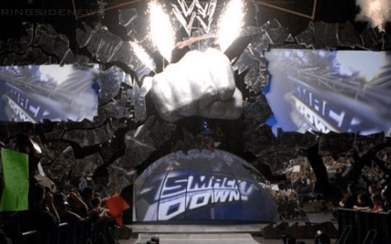 Paul Heyman’s Ponytail tweet media