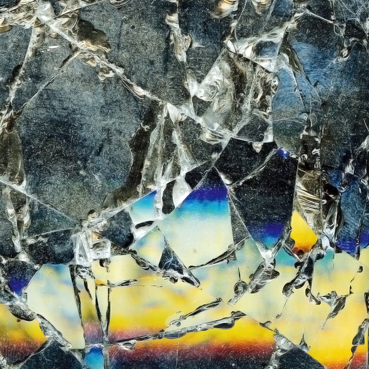 New single 'Reflection Spells' is OUT!

Listen on the streamy places, including this one:

open.spotify.com/track/7HVIhmrP…

And this one:

music.apple.com/gb/album/refle…

It's got <a href="/neil_estate/">neilsestate</a> on viola and a massive solo from @BitCloudy 

🪞🪄🪞🪄🪞🪄