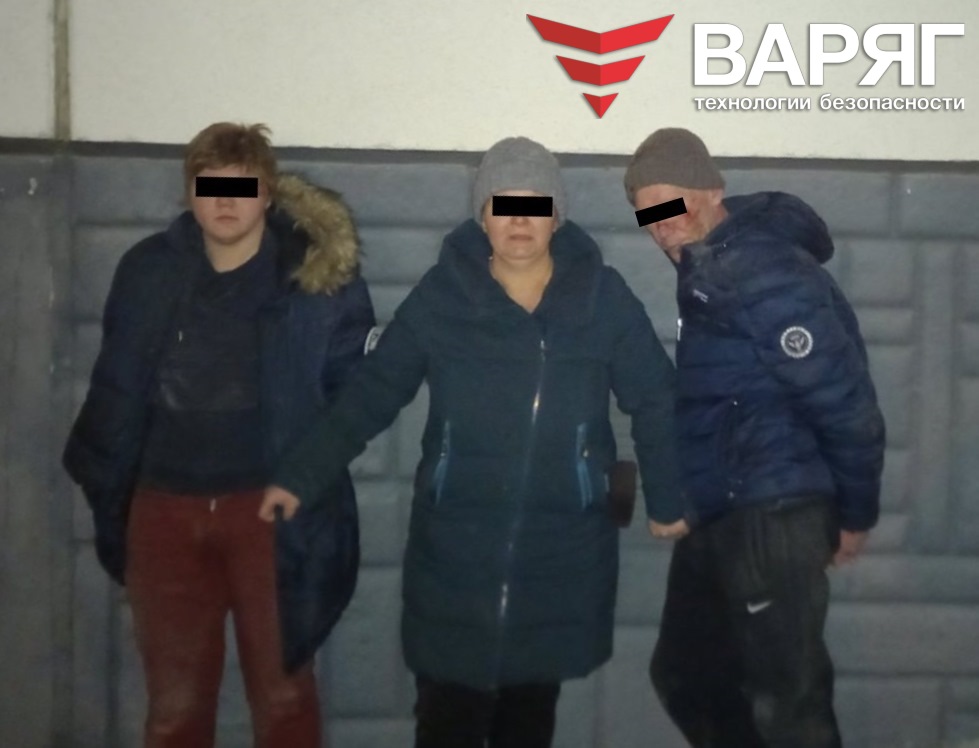 VaryagSecurity's tweet photo. Вечером 13 декабря пьяная компания избила продавца в алкомаркете на улице Энергетиков https://t.co/pnWiJ9IZbc
#Челябинск #Варяг #Охрана #ЧОП #ОхраннаяСигнализация #ГБР #ПожарнаяСигнализация #ТревожнаяКнопка https://t.co/WtCpgneJXy