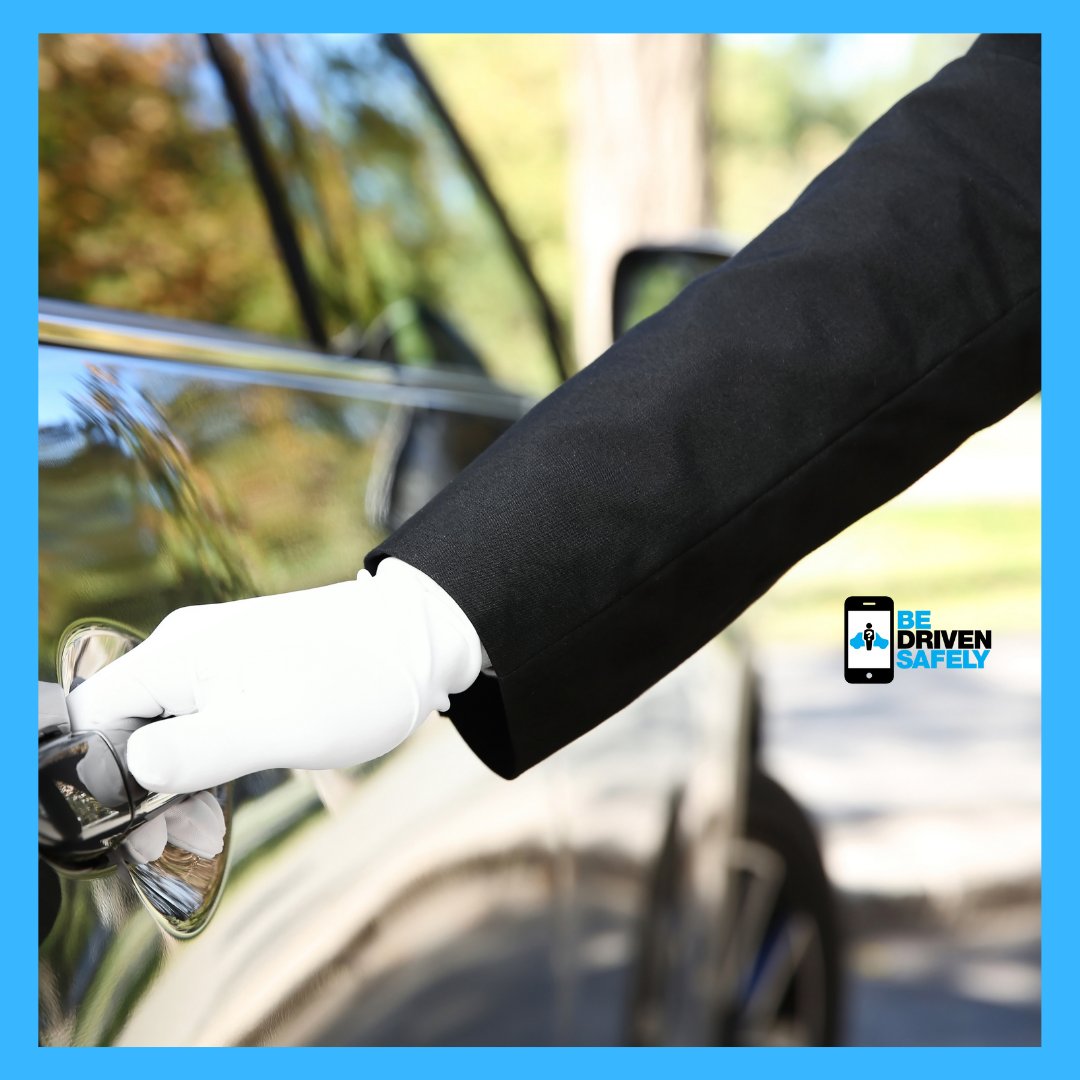 bedrivensafely's tweet photo. Flu season is upon us! Temperatures are dropping and we want to keep you warm and clean. If you don’t know already, our vehicles have heat on demand! They’re also thoroughly sanitized and triple-checked for your safety before any trip!

#bedrivensafely #lanj https://t.co/BARVlzFKZU