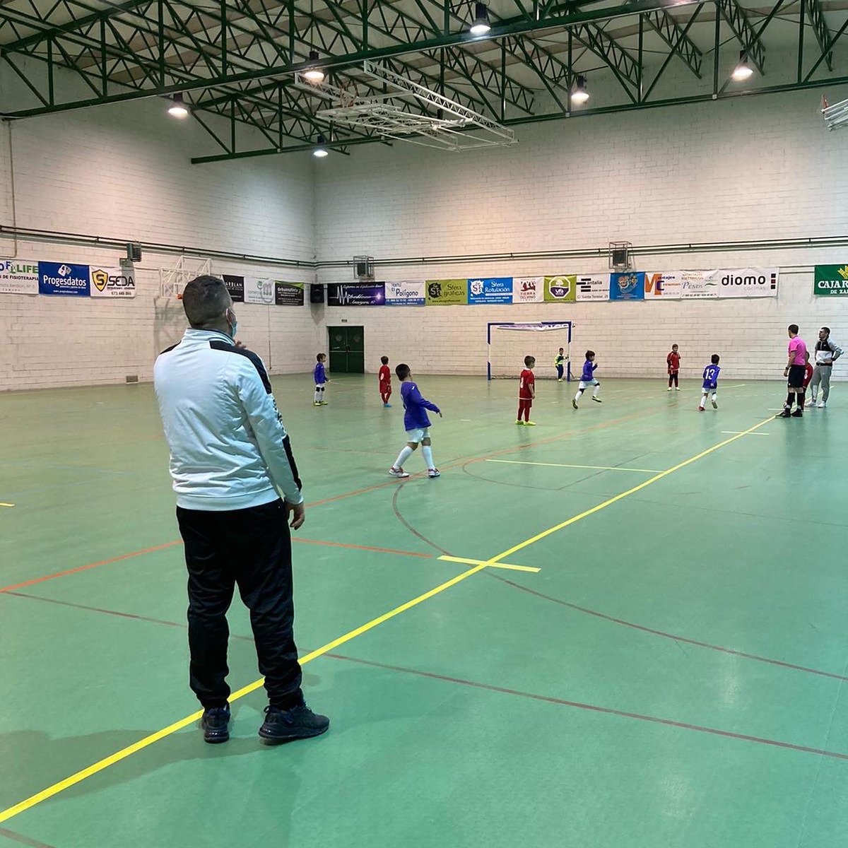 udsanlorenzocd's tweet photo. Nos había quedado pendiente el resultado del #PrebenjamínA que jugó ayer
PREBENJAMÍN A +5️⃣ C.D. SAN JOSÉ OBRERO 0️⃣
#50aniversarioudsl
#sentimientomorado
⚽️⚽️⚽️💜💜💜 https://t.co/ymOQN0SKly