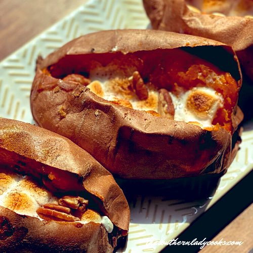 Stuffed sweet potatoes are delicious and perfect on any holiday menu. Easy to make and great for a small gathering. #sweet #potatoes #stuffed #easy #holidayrecipes #Christmas #thesouthernladycooks #Food #delicious Recipe here: thesouthernladycooks.com/stuffed-sweet-…
