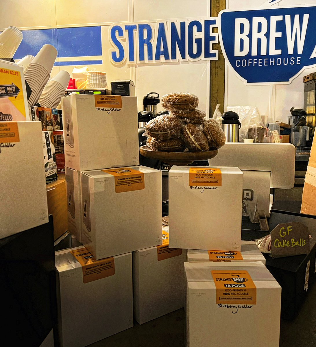 #Tupelo, Santa dropped by and left y’all some goodies last night. Strange Brew Kcups! Blueberry Cobbler &amp; Strange Brew House Blend are both available now. At least until they sell out…