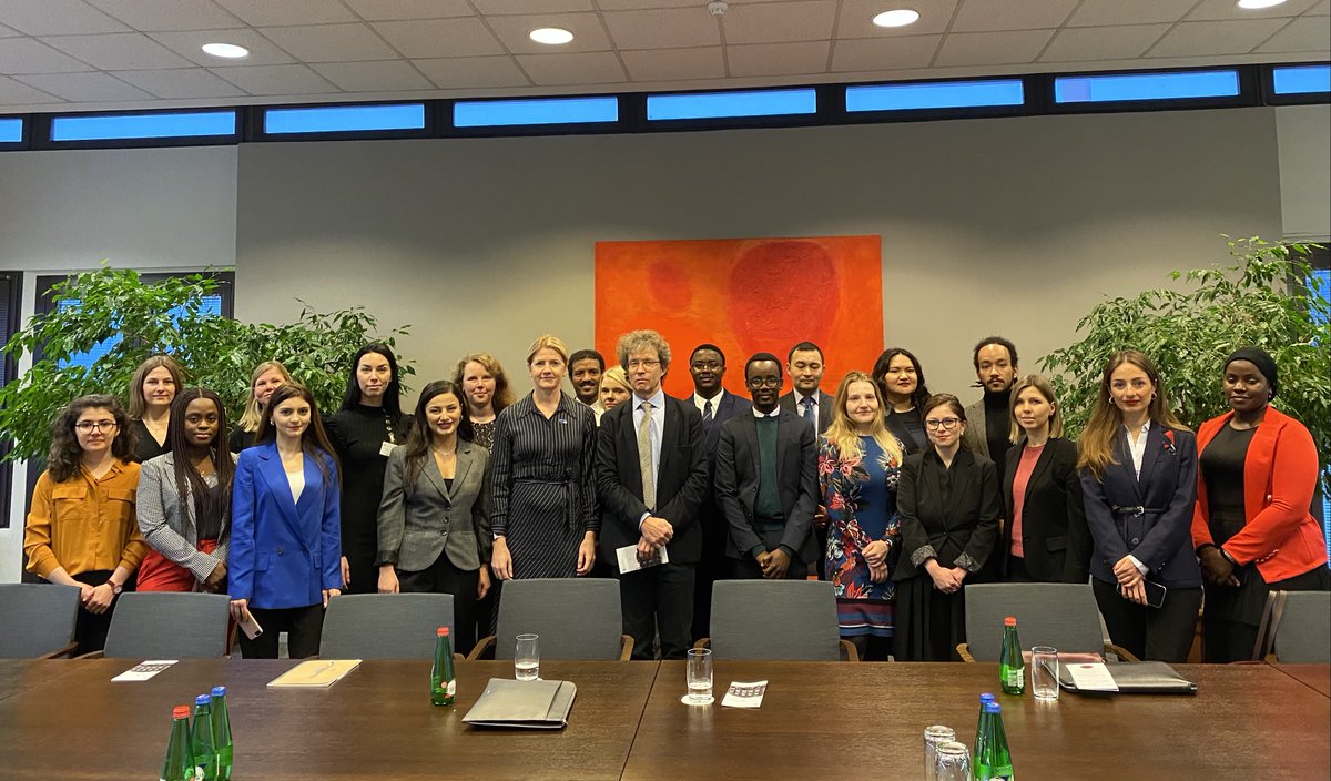 EstonianSchoolofDiplomacy🇪🇪 (@diplokool) on Twitter photo ESD 2021/2022 study group visited the Estonian Ministry of Foreign Affairs. They had the honor to meet Ms. Eva-Maria Liimets, The Foreign Minister of Estonia, and Mr. Rein Tammsaar, the Political Affairs Undersecretary.
Our sincerest thanks to <a href="/MFAestonia/">Estonian MFA 🇪🇪 | 🌻 #StandWithUkraine</a> ESD 2021/2022 study group visited the Estonian Ministry of Foreign Affairs. They had the honor to meet Ms. Eva-Maria Liimets, The Foreign Minister of Estonia, and Mr. Rein Tammsaar, the Political Affairs Undersecretary.
Our sincerest thanks to <a href="/MFAestonia/">Estonian MFA 🇪🇪 | 🌻 #StandWithUkraine</a>
