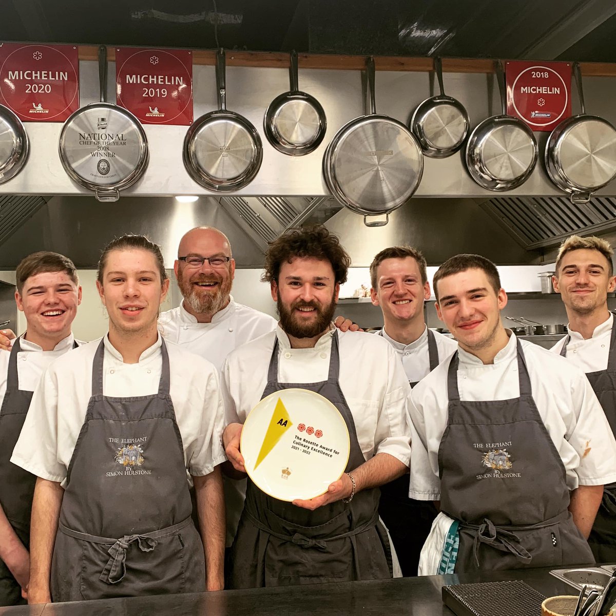 MaccCollegeNews's tweet photo. Fantastic news from our MAXIM team! 🎉

Two of our apprentices, Michael Rodger and Harry Dowse, have helped Simon Hulstone at the Michelin star Elephant restaurant in Torquay, achieve 3 rosettes! 🤩

Amazing work and well done! This is what we love to see! 🙌 

@elephantrest https://t.co/xgLFHC6IZU