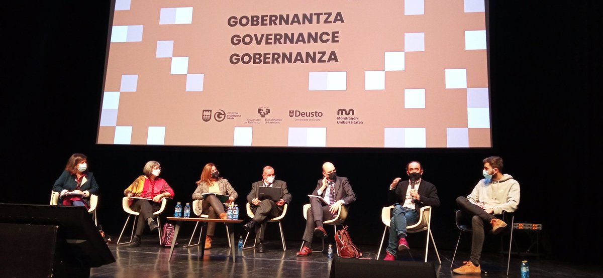 oscarvesper's tweet image. @daniInnerarity &quot;¿De qué hablaríamos en este Congreso dentro de 5 años...que hoy no estamos hablando?&quot; #InteligenciaArtificial #Tecnologia
#Algoritmia #BigData #GobernantzaIrekiaKolaboratiboa #GobernanzaAbiertaColaborativa
@EEGipuzkoa #EECongress21 #EtorkizunaEraikiz