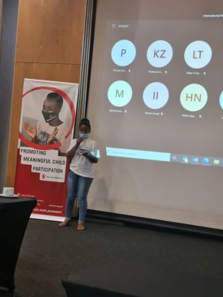 SaveChildrenSA's tweet photo. @SaveChildrenSA  collaborated with @DBE_SA, @UPChildLaw, @sahandinhand, @jrsusa, @CoRMSA, Terre des Hommes, @LHR_SA, @UNICEF_SA, @unhcrsafrica, hosted a Roundtable discussion in Commemoration of #InternationalMigrantsDay2021.
#LifeSkillsForSuccess
#SecureMySuccess https://t.co/b9ceD4Qc2u