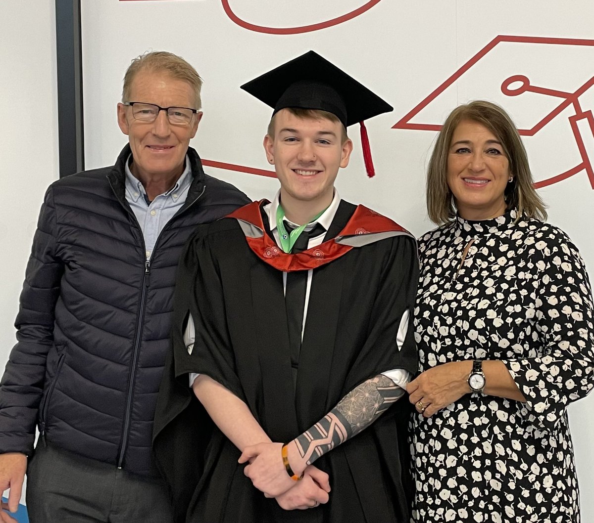 #UCLangraduates another proud mum moment! Well done Dan Butler, Master of Arts in Games Design 👏🧑🏻‍🎓