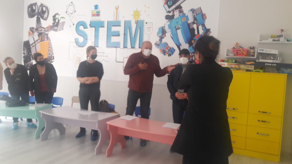 Anne, babalarımızla  3 - 6 yaş gelişim özelliklerini somutlaştırarak farkındalık oluşturma çalışmalarını gerçekleştirdik. Teşekkürler <a href="/Melike_dag_/">Melike Dağ</a> <a href="/tcmeb/">Millî Eğitim Bakanlığı</a> <a href="/emrecay55/">Emre ÇAY</a> <a href="/mugla_mem/">Muğla İl Millî Eğitim Müdürlüğü</a> <a href="/sibelkisaerbaa/">Sibel Kısa</a> <a href="/MarmarisMem/">Marmaris İlçe Millî Eğitim Müdürlüğü</a>