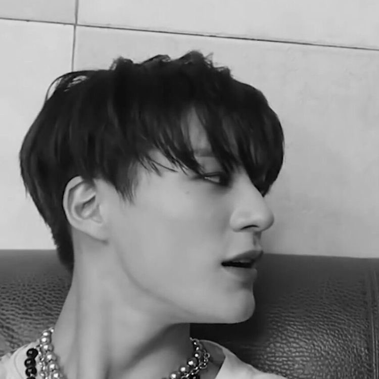 asdfghjno_'s tweet image. หล่อจนกุหงุดหงิด