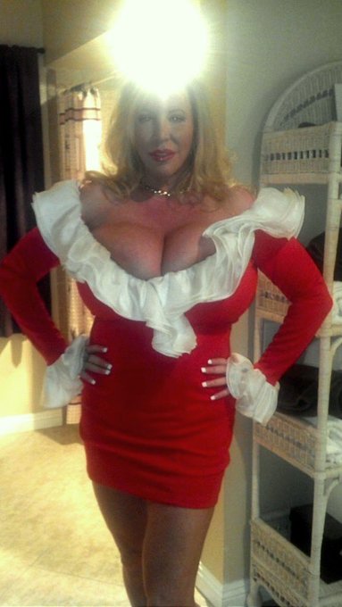 Thanks to everyone who played with me tonight. Now I am going to go see my girl @rebeccalovexxx at @karaokexxx<a href="/tag/europedichan"class="tags"><span>#europedichan</span></a>