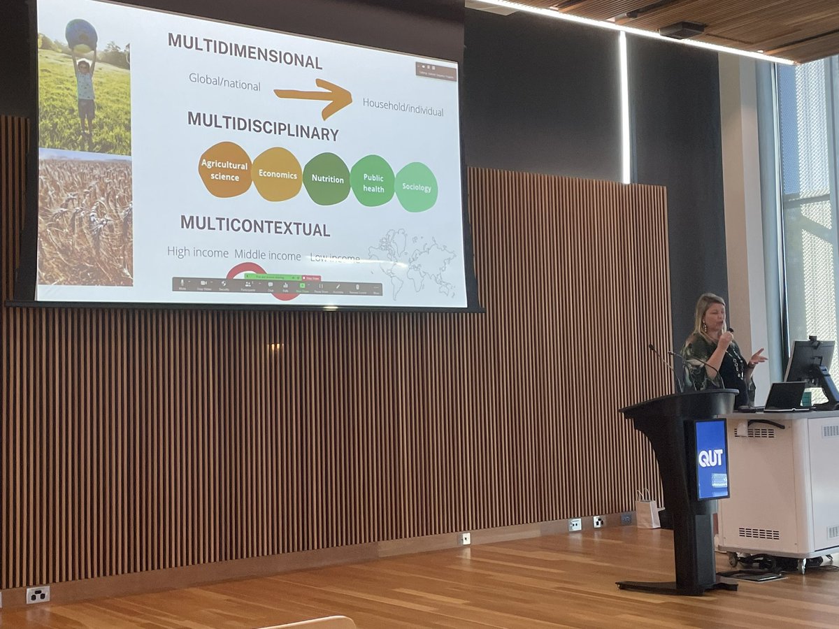 jeffreyso_apd's tweet photo. Fantastic presentation by @MandyTa98111528 explaining food insecurity and how you will amplify the voices of children by getting their perspectives on the issues #SENSatQUT #wccnr https://t.co/04uA5Y9sOA