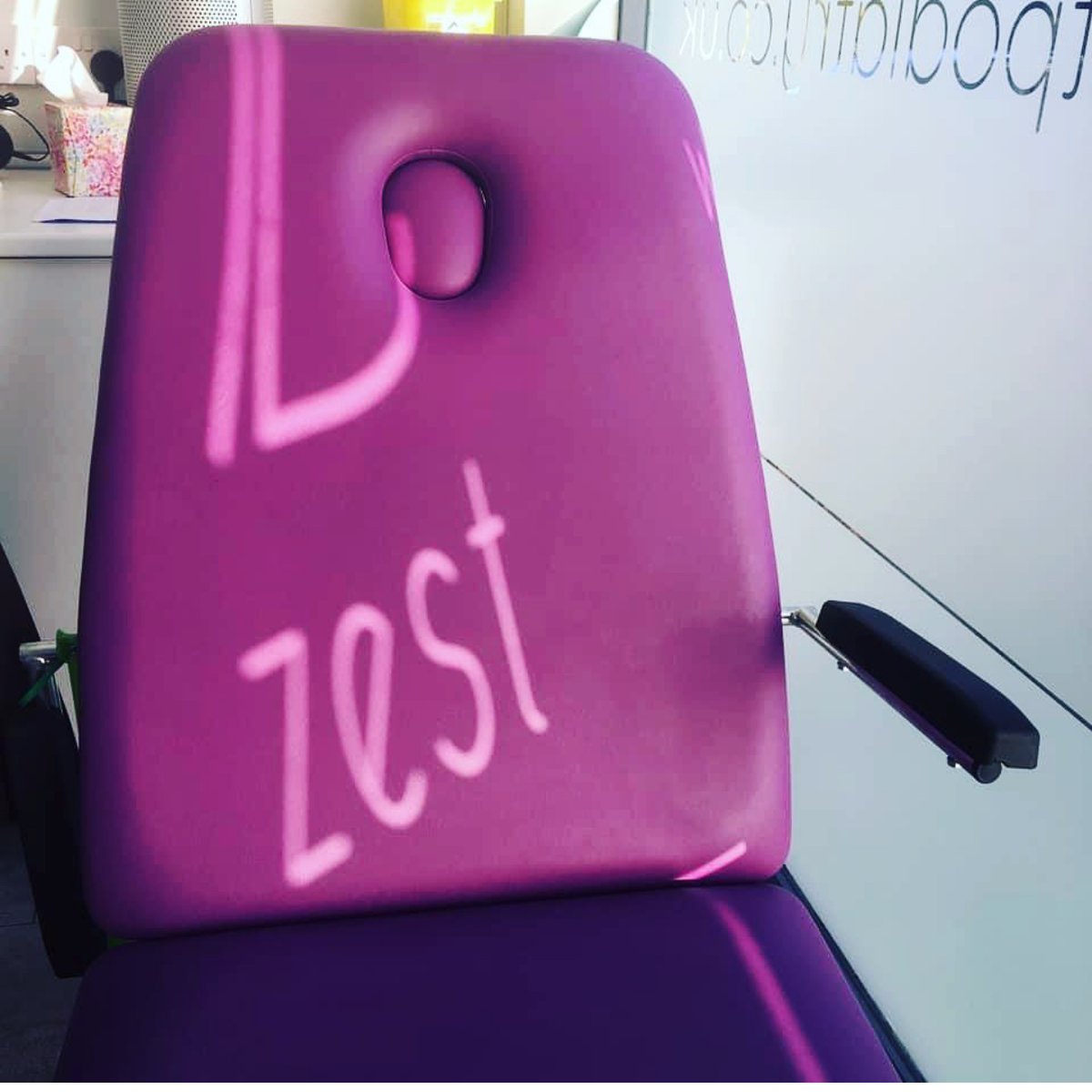 zestAHP's tweet photo. A little winter sun shining through the Zest windows. You cannot miss us on the Abingdon road in Oxford.
##zestahp #podiatry #proudtobeapod #oxford #sunshine https://t.co/i1L0xzpPVJ