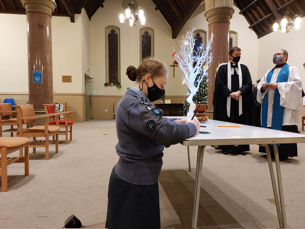 A prayer tree is a squadron tradition at our carol service which we held yesterday with extra covid-safe protocols in place. Staff and cadets hung up their hopes for the year ahead. Here's to a fantastic 2022. 🎉