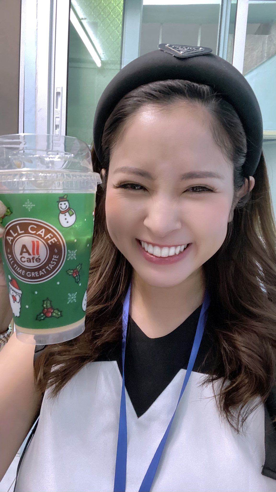 石井エリ タイ語学校経営 今日もセブンイレブンの30bアイスラテ と出勤 語学レッスンに関するご相談はお気軽に 日本語が上手すぎるタイ人先生や 可愛い英会話のフィリピン人先生 が 最近新しく入りました おすすめです 私はカウンセリングだけ