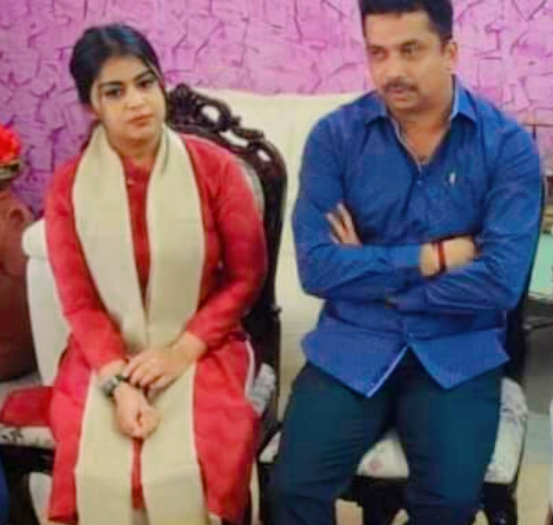 HRDeepikaReddy1's tweet photo. Young leaders with great vision are the future hope of the nation , the intelligible victory !!

ತುಮಕೂರು ವಿಧಾನಪರಿಷತ್ ಕೇಂದ್ರದಿಂದ ಭರ್ಜರಿ ಗೆಲುವು ಸಾಧಿಸಿದ @IYCKarnataka ಮಾಜಿ ಉಪಾಧ್ಯಕ್ಷರಾದ @rajendrarajanna ಅವರಿಗೆ ಹಾರ್ದಿಕ ಅಭಿನಂದನೆಗಳು.

#youngleaders #YoungIndia #YouthCongress https://t.co/Ox98hKa231