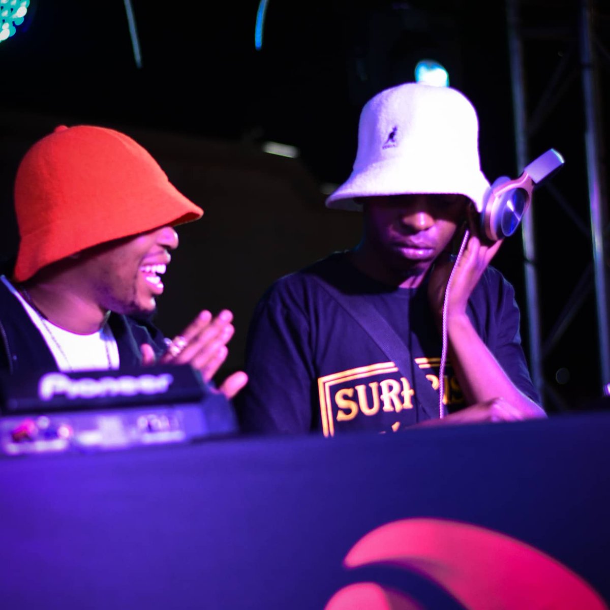 BooGy_M's tweet photo. There are certain moments in life where nothing else matters, where time seems to stop and all worries disappear. This part of my life carries that moment.

Bookings: Maseko.bb@gmail.com https://t.co/L1NiZjIHuG
