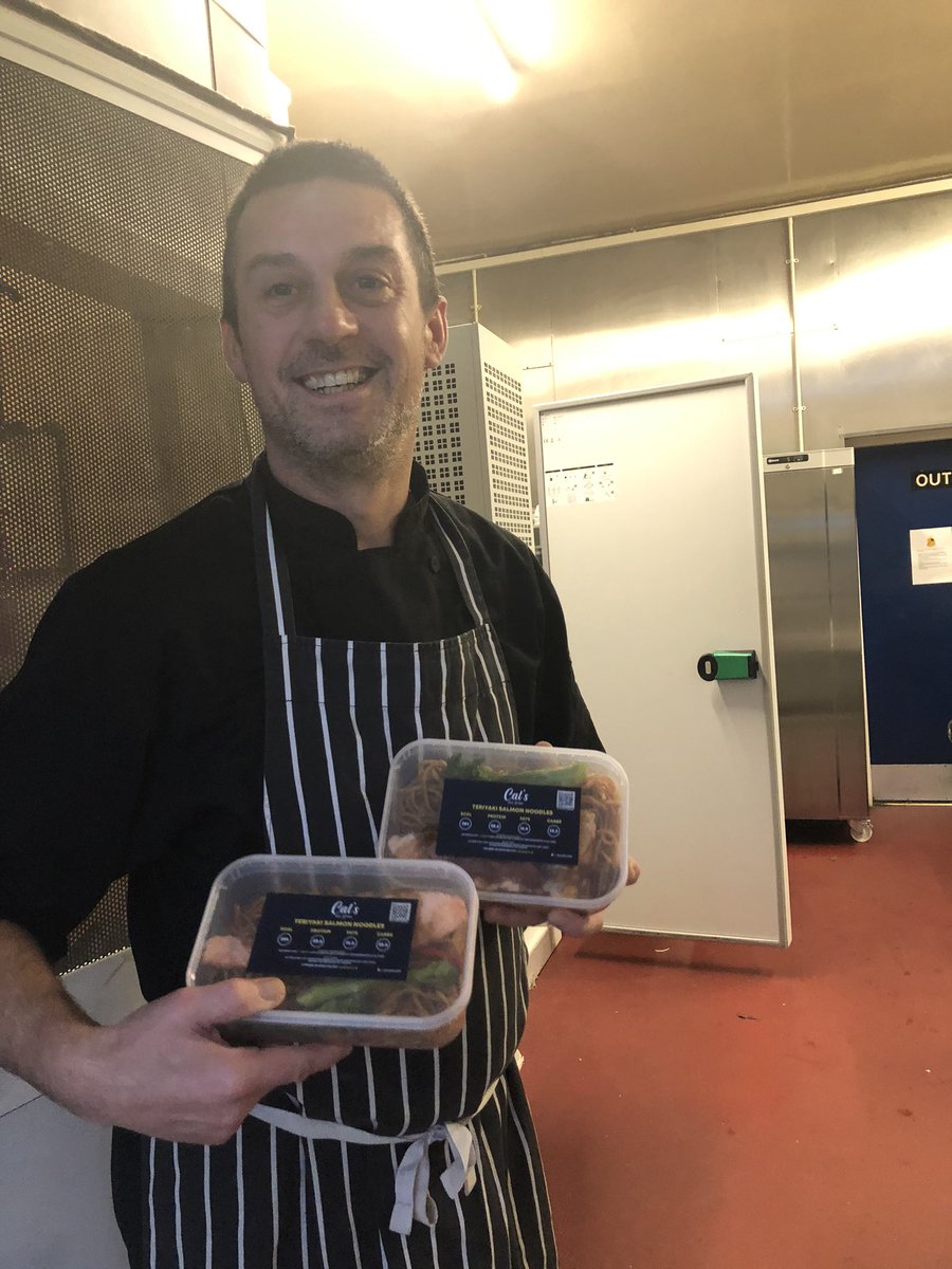 help_warm's tweet image. Thanks to @calsmealprep &amp;amp; Margaret helping with donations. We aim to ensure others who are in extremely vulnerable situations, who truly deserve to be treated special, will have a happy Christmas 🎄 🎅🏻 🎁🎉 gofund.me/b02af3a5@Whats… @2020Whitehill @FoundationCFC @SPG_Glasgow